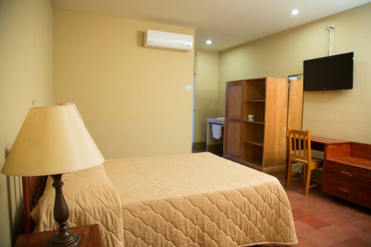 Hotel Frontera Ocotal Bagian luar foto